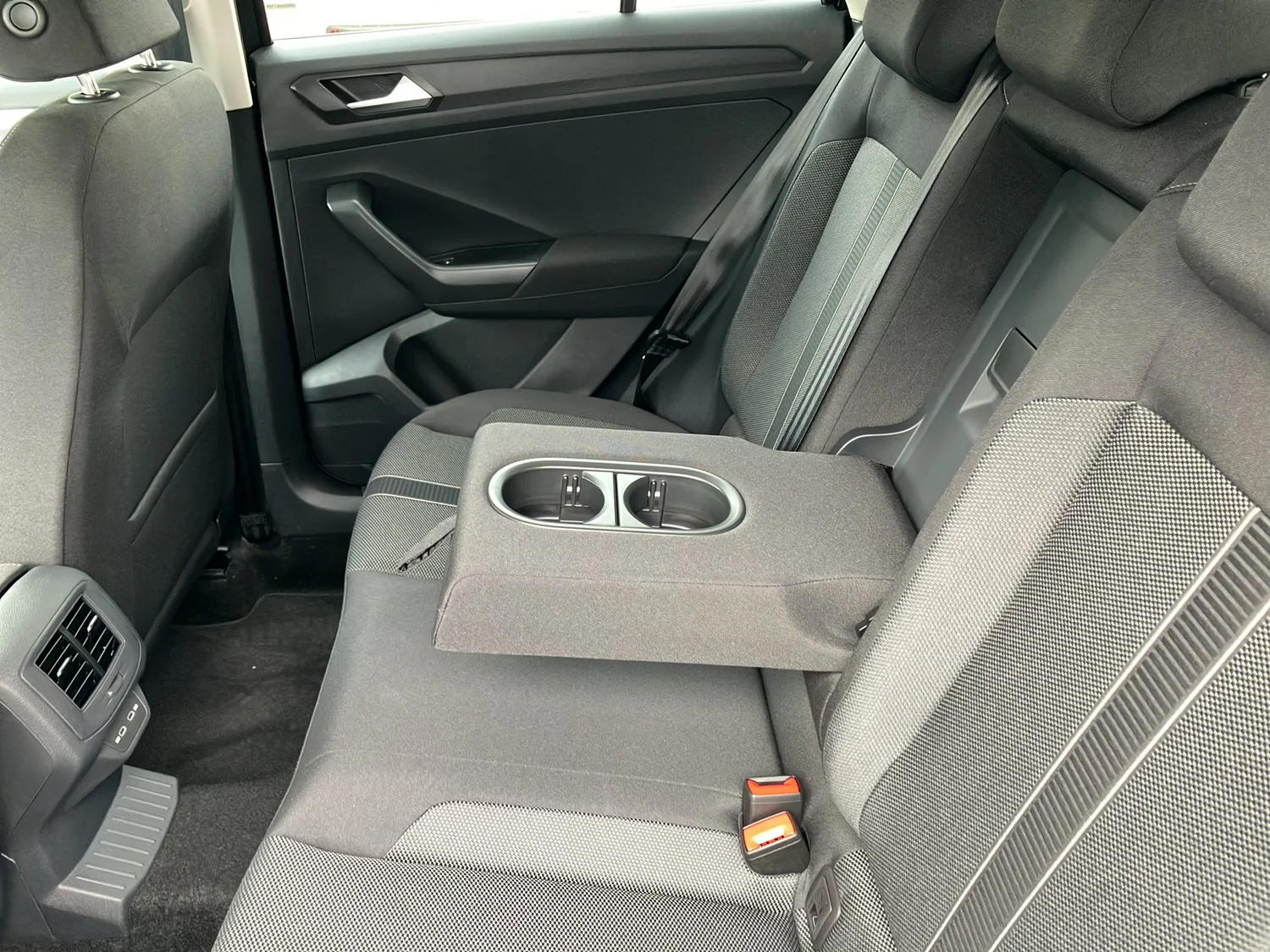 Bild eines VW T-Roc Friends TSI