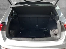 VW Tiguan R-Line TDI SCR 4MOTION DSG in Pure White