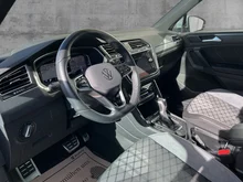 VW Tiguan R-Line TDI SCR 4MOTION DSG in Pure White