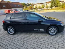 VW Golf Style eHybrid DSG in Deep Black Perl.