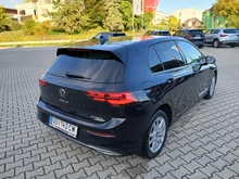 VW Golf Style eHybrid DSG in Deep Black Perl.