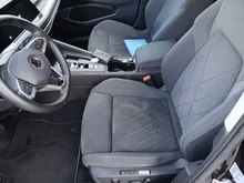 VW Golf Style eHybrid DSG in Deep Black Perl.