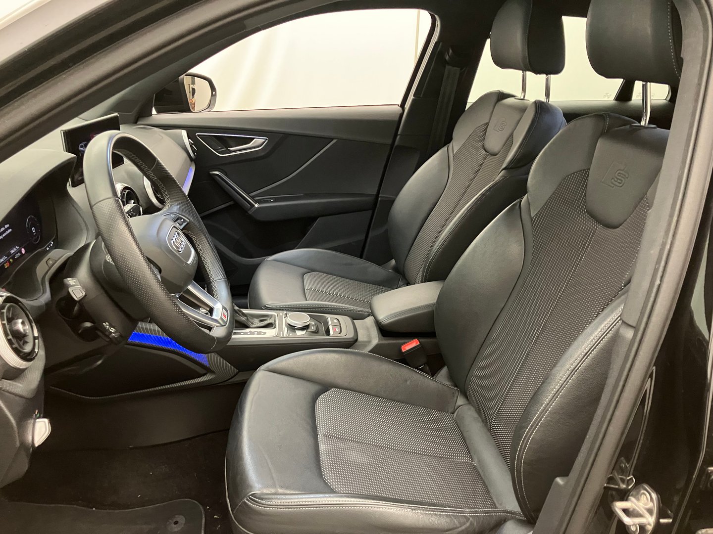 Audi Q2 35 TDI quattro S line | Bild 11 von 30