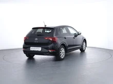 VW Polo 4Me in Deep Black Perleffekt