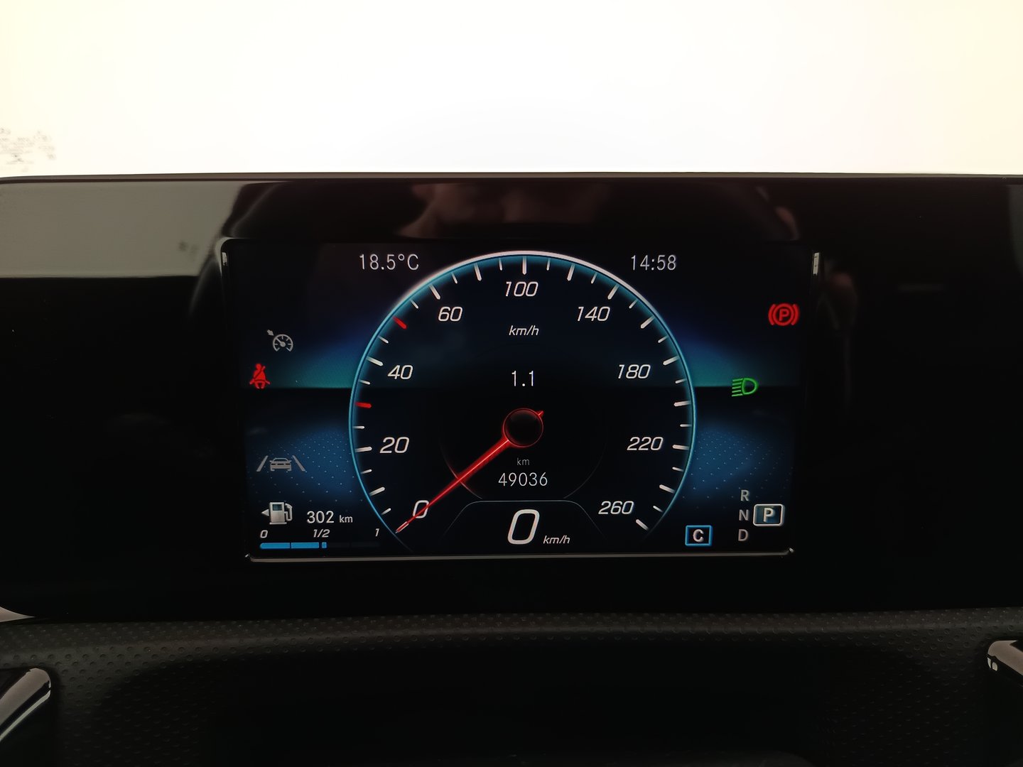 Mercedes CLA 220 d Shooting Brake Aut. | Bild 15 von 38