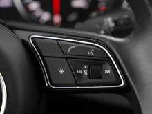 Audi A4 Avant 35 TFSI advanced in MYTHOSSCHWARZ METALLIC