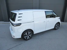 VW ID Buzz ID. Buzz Cargo Pro 4MOTION 250 kW in Candy Weiß
