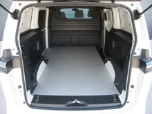 VW ID Buzz ID. Buzz Cargo Pro 4MOTION 250 kW in Candy Weiß