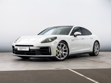 Porsche Panamera 4 E-Hybrid