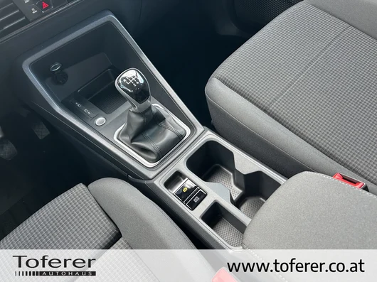 Bild eines VW Caddy Family TSI