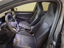 VW Golf Variant Sport mHeV DSG in Delfingrau Metallic