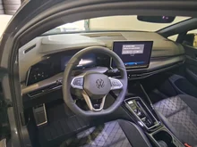 VW Golf Variant Sport mHeV DSG in Delfingrau Metallic