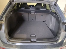 VW Golf Variant Sport mHeV DSG in Delfingrau Metallic
