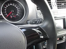 VW Polo Comfortline TSI in Flash-Rot