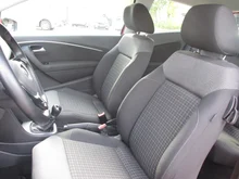VW Polo Comfortline TSI in Flash-Rot