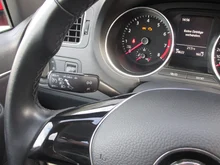 VW Polo Comfortline TSI in Flash-Rot
