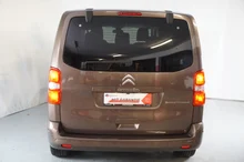 Citroën Spacetourer BlueHDI 150 S&S 6-Gang M Shine in dunkelbraun - metallic-perleffekt