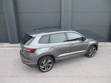 Škoda Karoq Sportline TDI DSG in Graphit-Grau Metallic