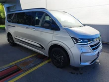 VW Caravelle Edition LR eHybrid 171 kW in Light Grey Metallic