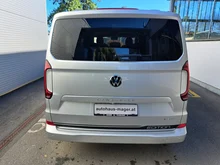 VW Caravelle Edition LR eHybrid 171 kW in Light Grey Metallic