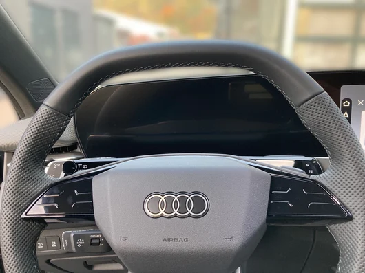 Bild eines Audi Q3 e-hybrid 200 kW