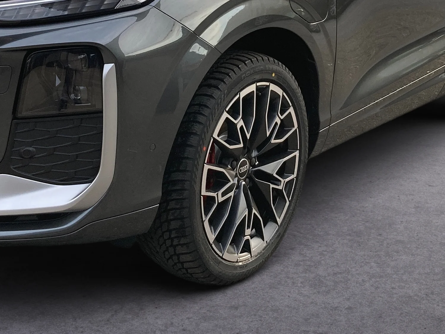 Bild eines Audi Q3 e-hybrid 200 kW