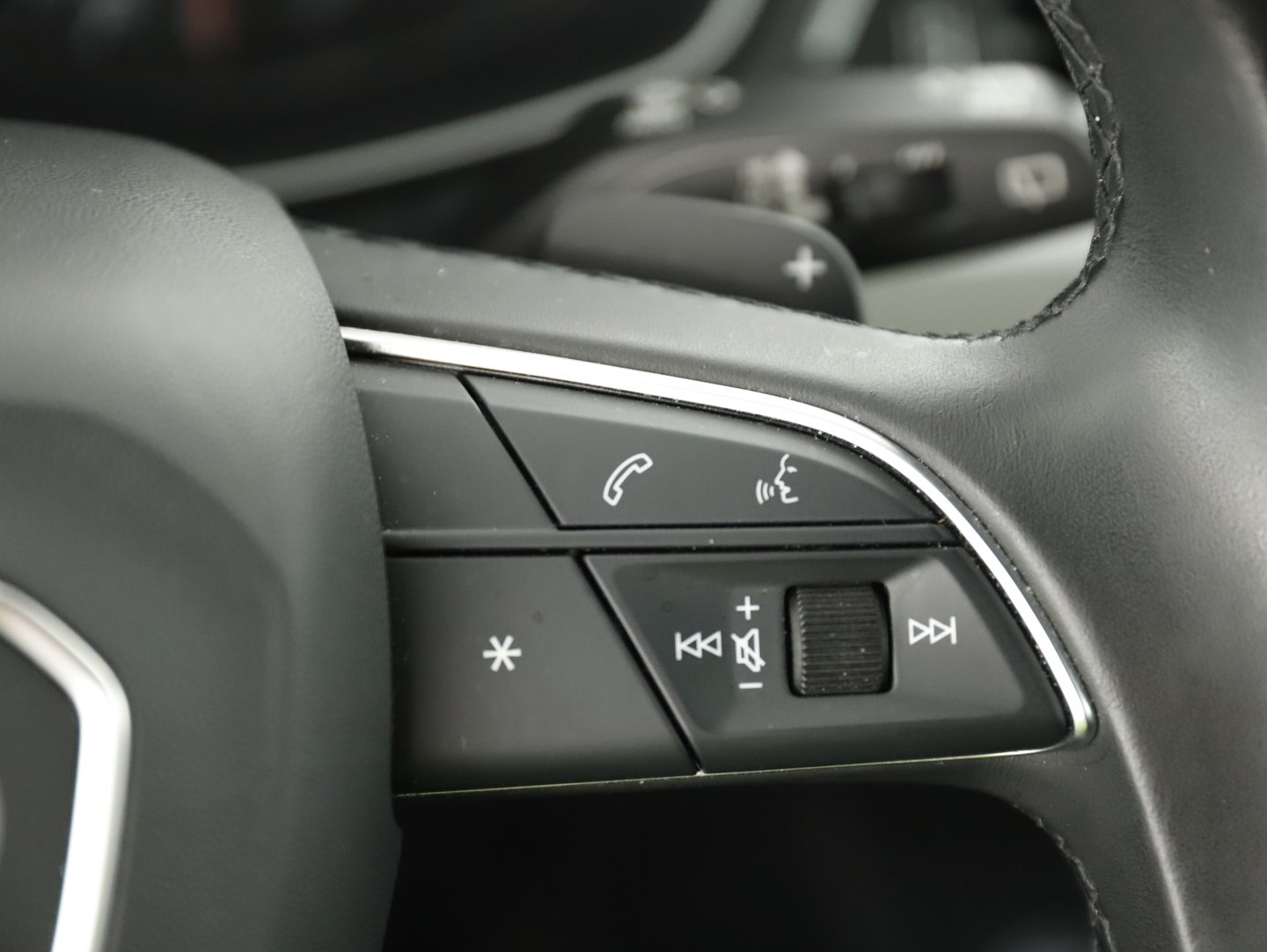 Audi A4 Avant 35 TFSI advanced | Bild 19 von 32