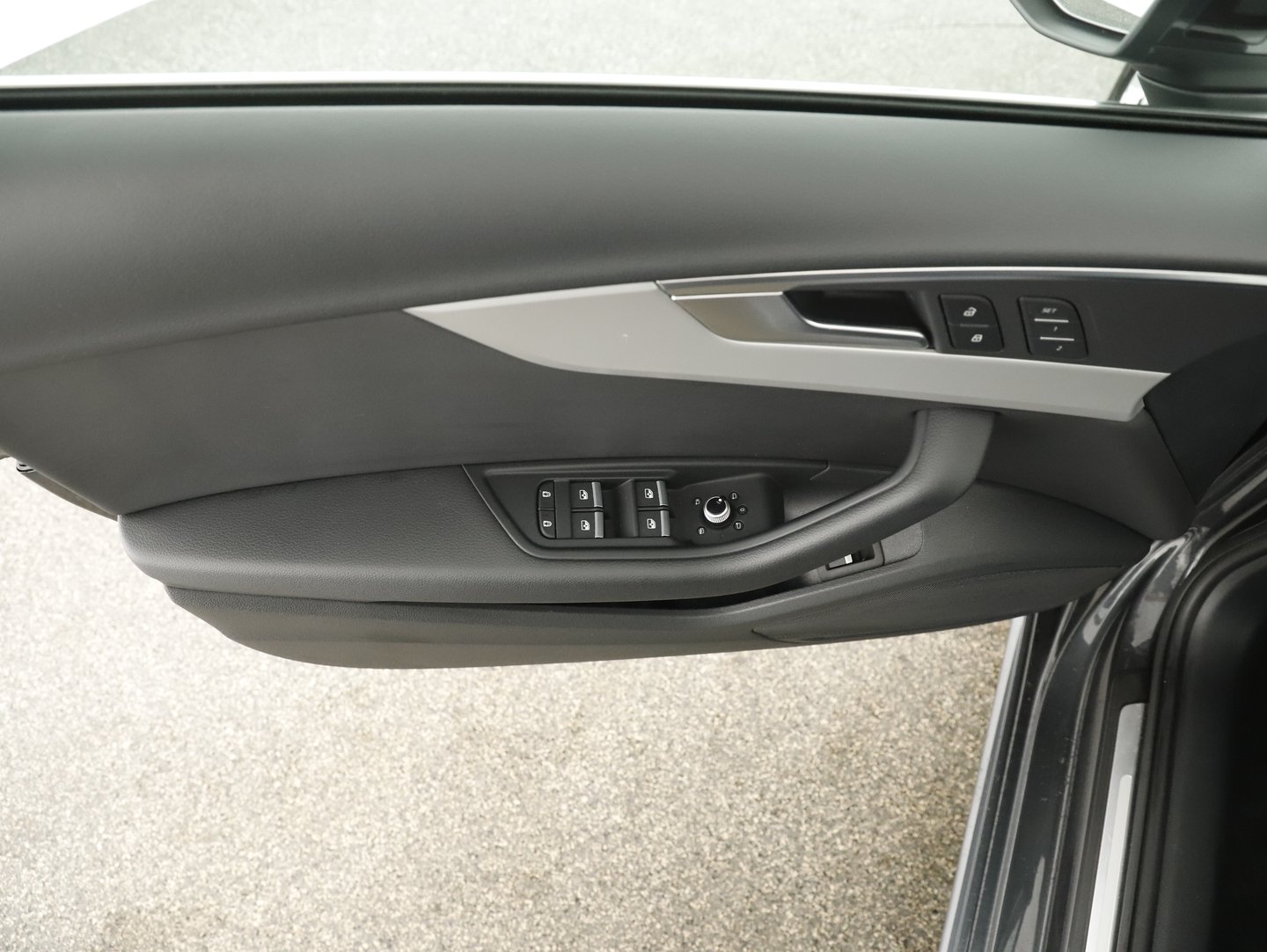 Audi A4 Avant 35 TFSI advanced | Bild 10 von 32
