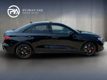 Audi S3 Limousine in Mythosschwarz Metallic
