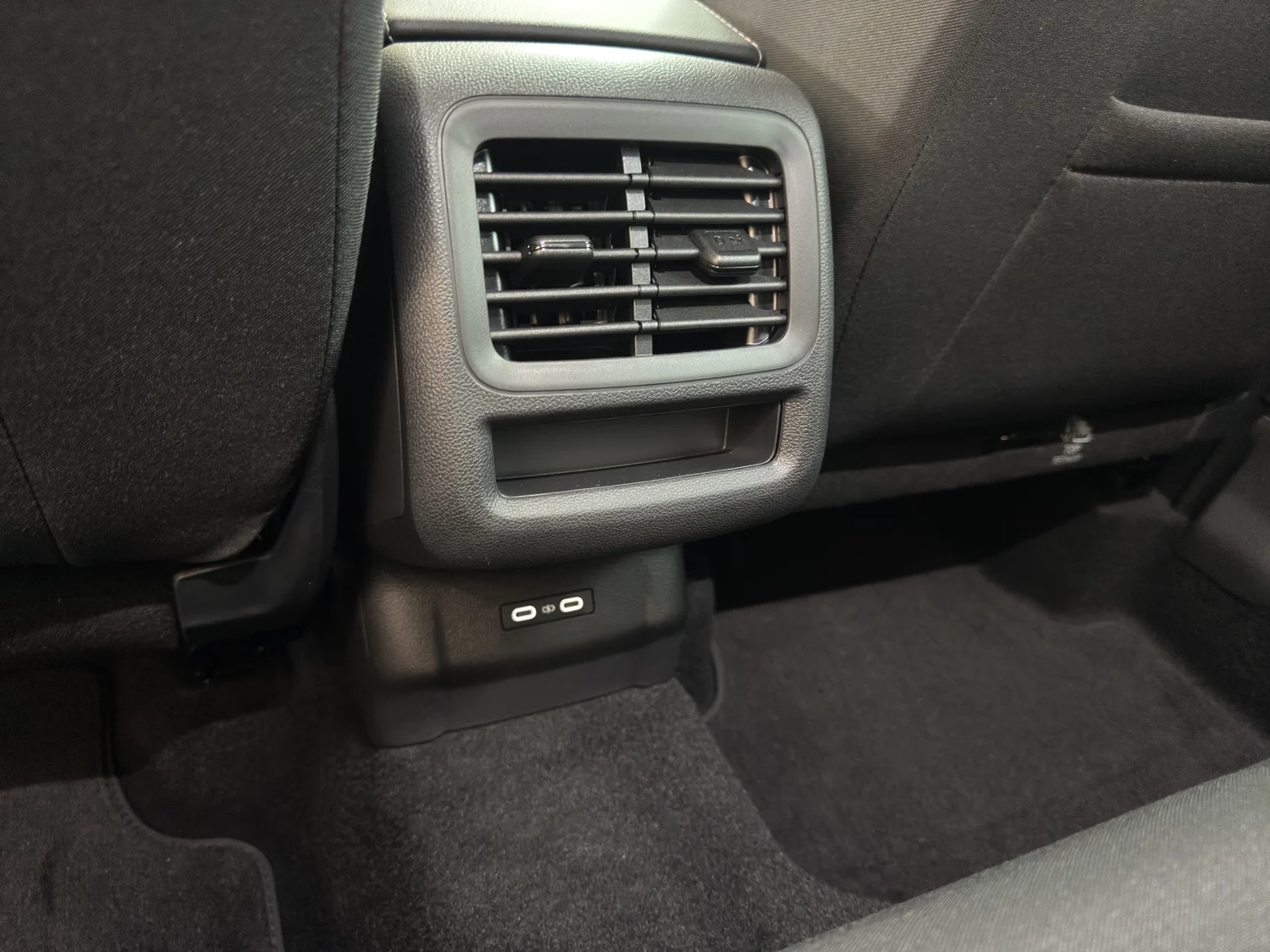 Bild eines T-Roc Life eTSI DSG
