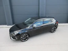 CUPRA Leon 2.0 TDI DSG 150 PS in 0E Mitternachtsschwarz