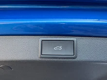 Škoda Octavia Combi Sportline TSI mHEV DSG in Race-Blau Metallic