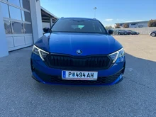 Škoda Octavia Combi Sportline TSI mHEV DSG in Race-Blau Metallic