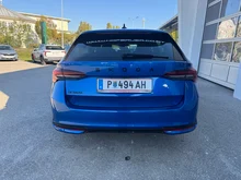 Škoda Octavia Combi Sportline TSI mHEV DSG in Race-Blau Metallic