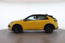 VW T-Roc Style eTSI DSG in Canary Yellow Dach Black Uni