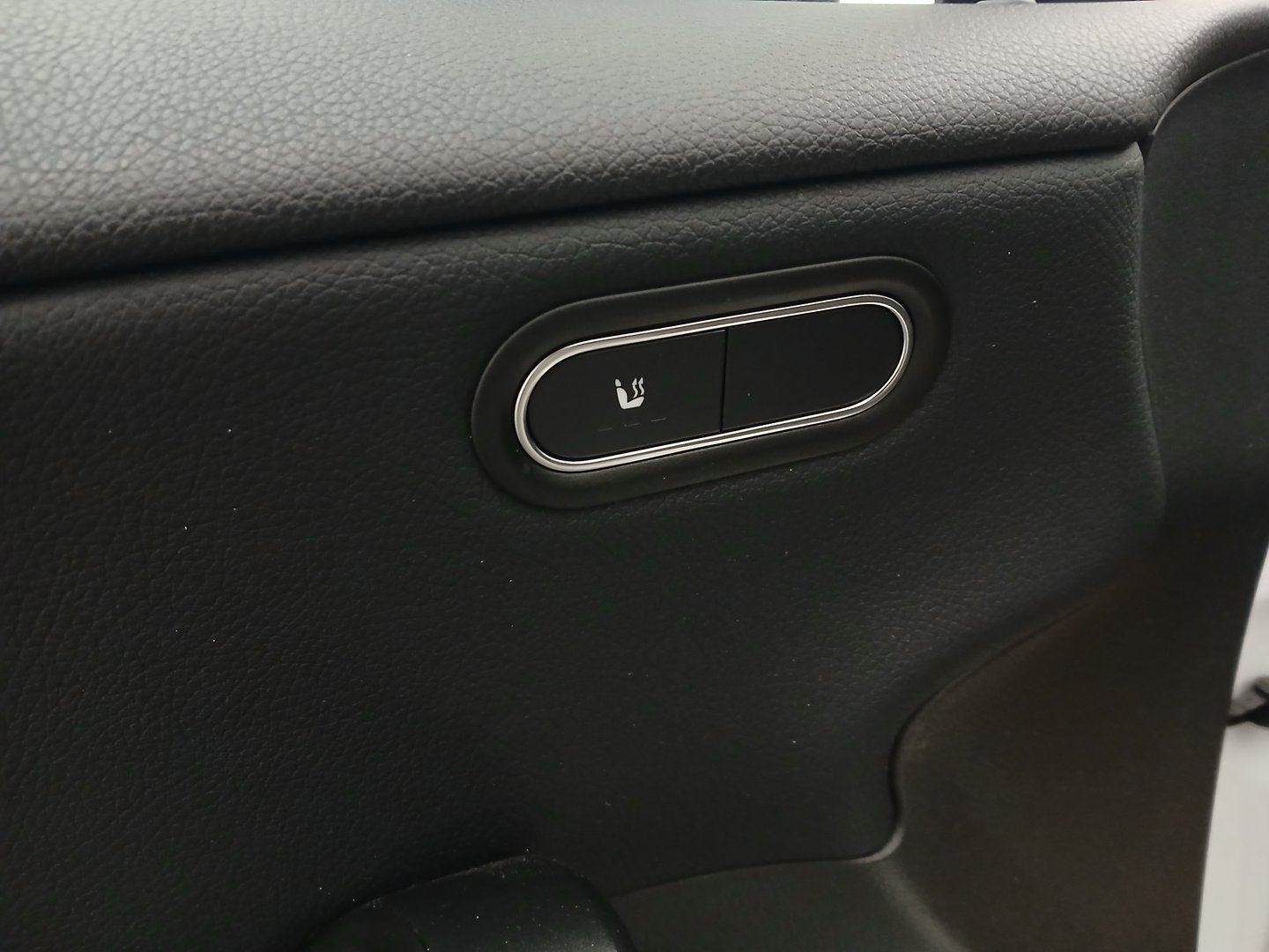 Mercedes CLA 180 d Shooting Brake | Bild 12 von 31