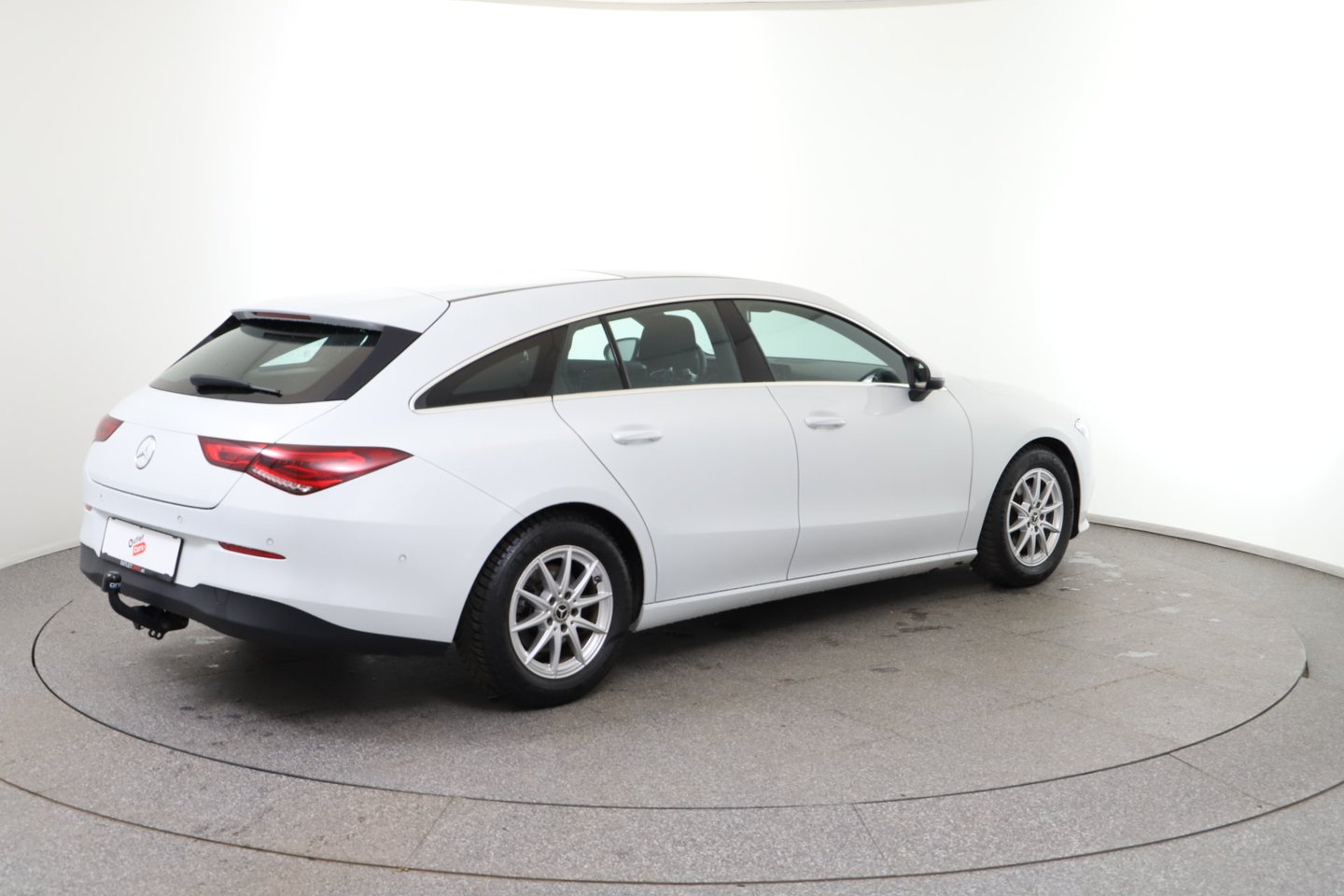 Mercedes CLA 180 d Shooting Brake | Bild 5 von 31