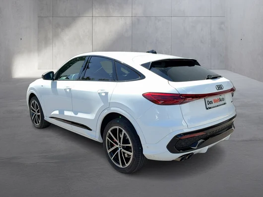 Bild eines Audi Q5 Sportback TDI quattro 150 kW