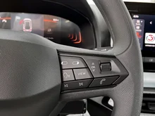 SEAT Arona Reference Edition 1.0 TSI in Oniric-Grau