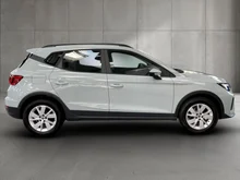 SEAT Arona Reference Edition 1.0 TSI in Oniric-Grau