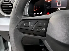 SEAT Arona Reference Edition 1.0 TSI in Oniric-Grau