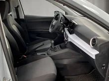 SEAT Arona Reference Edition 1.0 TSI in Oniric-Grau