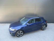 Audi A1 Sportback 25 TFSI S line in 2D Navarrablau Metallic