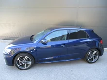 Audi A1 Sportback 25 TFSI S line in 2D Navarrablau Metallic