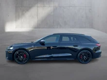 Audi A5 Avant TDI quattro in MYTHOSSCHWARZ METALLIC