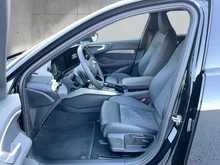 Audi A5 Avant TDI quattro in MYTHOSSCHWARZ METALLIC