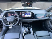 Audi A5 Avant TDI quattro in MYTHOSSCHWARZ METALLIC