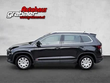 Škoda Karoq Style TDI DSG in Black-Magic Perleff.