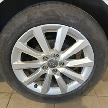 Thumbnail-Foto von Fahrzeug