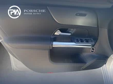Mercedes B 180 d in weiss - normal